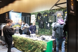 画像ギャラリー No.045のサムネイル画像 / 2度のドン勝を決めたSunSister Suicider'sが優勝！　「PUBG」国内初の賞金制大会「PJS Winter Invitational 2018」をレポート