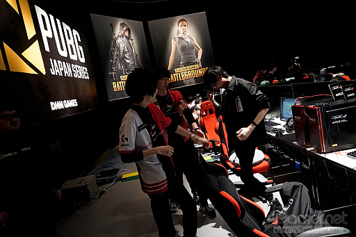 画像ギャラリー No.020のサムネイル画像 / 「PUBG JAPAN SERIES Season2 Grade1」。V3Fが2ドン勝でSSSに迫り，CGXも猛烈な追い上げを見せたDay2レポートを写真たっぷりでお届け