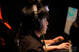画像ギャラリー No.064のサムネイル画像 / 「PUBG JAPAN SERIES Season2 Grade1」。V3Fが2ドン勝でSSSに迫り，CGXも猛烈な追い上げを見せたDay2レポートを写真たっぷりでお届け