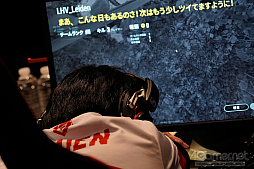 画像ギャラリー No.078のサムネイル画像 / 「PUBG JAPAN SERIES Season2 Grade1」。V3Fが2ドン勝でSSSに迫り，CGXも猛烈な追い上げを見せたDay2レポートを写真たっぷりでお届け