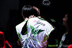 画像ギャラリー No.052のサムネイル画像 / 「PUBG JAPAN SERIES Season2」，Grade1の前半戦最終日となるDay3レポート。Phase1はV3 FOXが制す