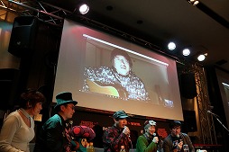 画像ギャラリー No.011のサムネイル画像 / 「ボコスカウォーズII」の発売記念イベントが開催。前作の発売から33年間シリーズを支えてきた人達に,監督のラショウ氏が感謝を示した