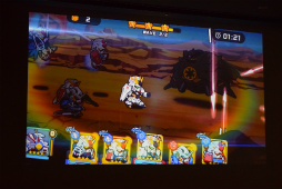 画像ギャラリー No.009のサムネイル画像 / 「新作ガンダムシリーズ」商品発表会レポート。「機動戦士Zガンダム ホットスクランブル」から30年,新MS「スクランブルガンダム」がゲームやアニメに登場