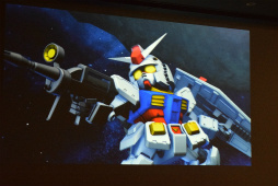 画像ギャラリー No.012のサムネイル画像 / 「新作ガンダムシリーズ」商品発表会レポート。「機動戦士Zガンダム ホットスクランブル」から30年,新MS「スクランブルガンダム」がゲームやアニメに登場