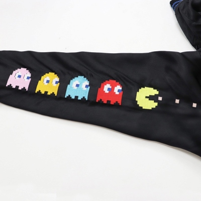 画像ギャラリー No.003のサムネイル画像 / 「パックマン」をモチーフにしたリバーシブルスカジャンがヴィレヴァンに登場