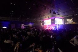 画像ギャラリー No.004のサムネイル画像 / e-Sports大会「RAGE vol.4 GRAND FINALS（決勝大会）」のレポートが公開
