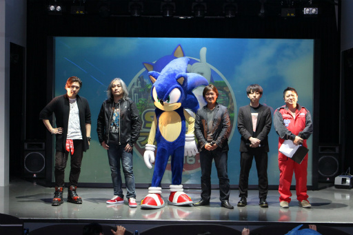 画像ギャラリー No.042のサムネイル画像 / 今年も「ソニックファン感謝祭 2016」が開催。シリーズ25周年を迎えた節目の年を開発陣が振り返る。新作「Sonic Mania」やアニメ版の最新情報も公開