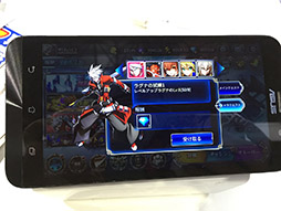 画像ギャラリー No.019のサムネイル画像 / ［TGS 2016］「BLAZBLUE」をスマホで手軽にプレイ。TGS 2016会場で，シリーズ最新作「BLAZBLUE REVOLUTION REBURNING」をプレイしてきた