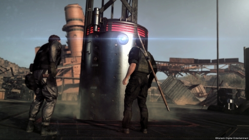 画像ギャラリー No.006のサムネイル画像 / 「METAL GEAR SURVIVE」の「シングルプレイモード」をプレイ。砂塵に包まれ,怪物が徘徊する未知の世界で,生き残るための厳しさを体感した