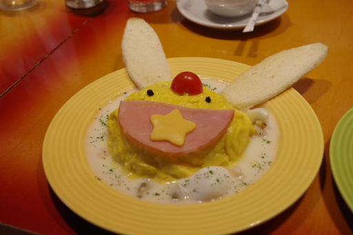 画像ギャラリー No.004のサムネイル画像 / ぷよぷよシリーズ25周年を記念して「ぷよぷよカフェ」が東京・大阪でオープン。店内の様子や試食会をレポート
