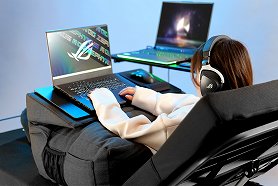 画像ギャラリー No.003のサムネイル画像 / ベッドでダラダラしながらPCを操作したい！　膝上に作業スペースを作れる，天板と一体化したクッションがBauhutteから登場