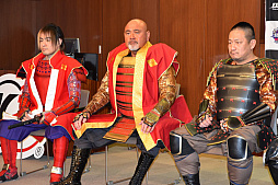 画像ギャラリー No.003のサムネイル画像 / プロレス(に)戦国時代到来!飯伏選手らが信長に扮して戦う「信長の野望」×「DDTプロレスリング」戦国武将マッチとはいかに