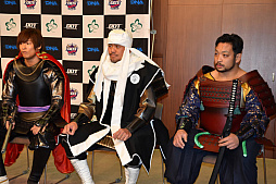 画像ギャラリー No.004のサムネイル画像 / プロレス(に)戦国時代到来!飯伏選手らが信長に扮して戦う「信長の野望」×「DDTプロレスリング」戦国武将マッチとはいかに