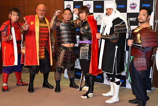 画像ギャラリー No.016のサムネイル画像 / プロレス(に)戦国時代到来!飯伏選手らが信長に扮して戦う「信長の野望」×「DDTプロレスリング」戦国武将マッチとはいかに
