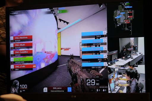 画像ギャラリー No.056のサムネイル画像 / 応募者が全員参加できる新作FPS「BLACK SQUAD」のCBT募集は10月12日にスタート。最強広報チームも決定したプレスカンファレンスをレポート