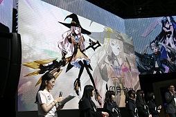 画像ギャラリー No.019のサムネイル画像 / ［TGS 2016］メインキャラを演じる声優5人が集合。アニメとアプリを融合させた挑戦的な新作「拡張少女系トライナリー」ステージをレポート
