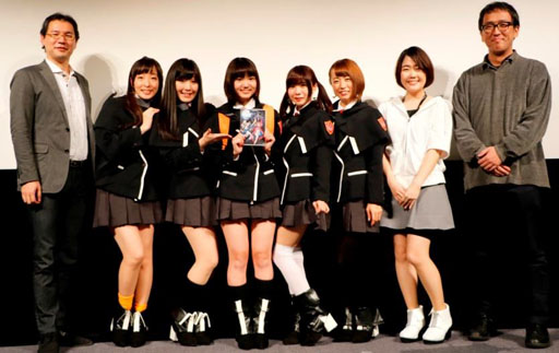 画像ギャラリー No.001のサムネイル画像 / メインキャストが集合した「拡張少女系トライナリー」最終回配信直前上映イベント。強烈なバッティングが来場者を襲う……？