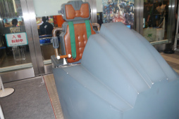 画像ギャラリー No.009のサムネイル画像 / 「ガンダムバーサスまつりin秋葉原」レポート。新旧プロデューサーが歴代シリーズ作品にまつわるトークを展開