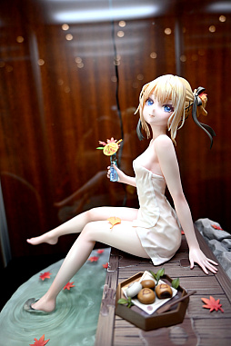 画像ギャラリー No.026のサムネイル画像 / 「DOAXVV」7周年記念生放送レポート。会場ではグッズの展示やイマーシブ恋愛ADV「Venus Vacation PRISM」の試遊会も行われた