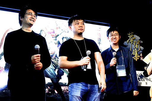 画像ギャラリー No.002のサムネイル画像 / ［TGS 2016］シリーズとしては20年ぶりとなる対戦格闘ゲーム「真・三國無双 激闘版」のステージをレポート。鈴木亮浩氏，楊 岑氏へのインタビューも掲載