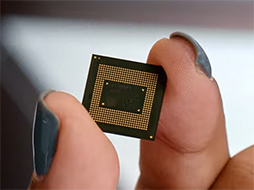 画像ギャラリー No.010のサムネイル画像 / Google，「Pixel 6」シリーズを10月28日に発売。独自SoC「Tensor」搭載で価格は税込7万4800円から