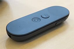 画像ギャラリー No.013のサムネイル画像 / Google,スマートフォン組み込み型VR HMD「Daydream View」を1万2000円で国内発売。第2世代モデル