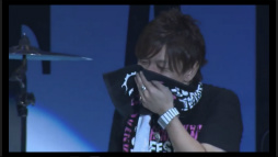 画像ギャラリー No.025のサムネイル画像 / 「ファイナルファンタジーXIV ファンフェスティバル2016 in TOKYO」2日目の模様をレポート。「直樹の部屋」やTHE PRIMALSのライブで大盛り上がり