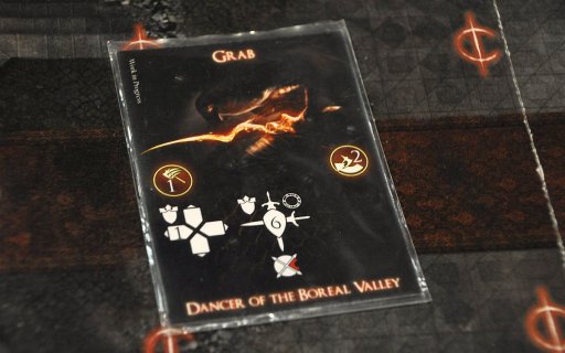 画像ギャラリー No.003のサムネイル画像 / ［SPIEL’16］「DARK SOULS」の難度と興奮を協力プレイで実現。ボードゲーム版「Dark Souls The Board Game」試遊レポート