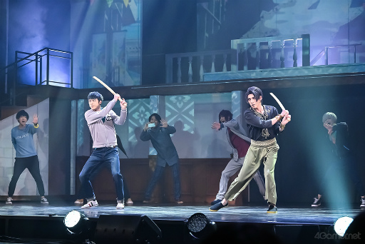 画像ギャラリー No.003のサムネイル画像 / 「MANKAI STAGE『A3!』ACT2! 〜WINTER 2024〜」ゲネプロレポート。信頼しあう劇団員たちの絆が,最高の芝居を作る新生冬組公演