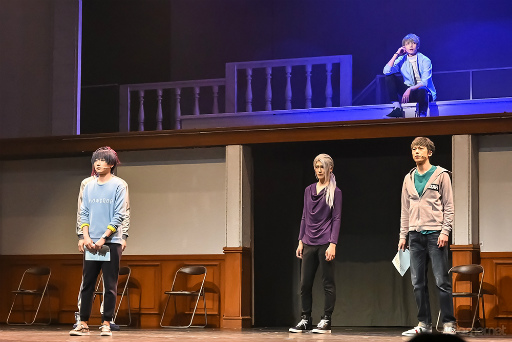 画像ギャラリー No.006のサムネイル画像 / 「MANKAI STAGE『A3!』ACT2! 〜WINTER 2024〜」ゲネプロレポート。信頼しあう劇団員たちの絆が,最高の芝居を作る新生冬組公演