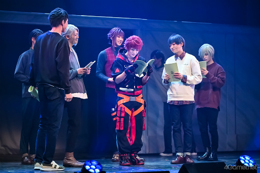 画像ギャラリー No.002のサムネイル画像 / 全劇団員＆初代リーダーズが集結「MANKAI STAGE『A3!』ACT3! 2025」ゲネプロレポート。劇団員たちの絆が舞台に満開の花を咲かせる