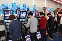 画像ギャラリー No.025のサムネイル画像 / 「The 6th KONAMI Arcade Championship」開幕記念イベントレポート。前チャンピオンとゲスト陣が,全11タイトルの見どころを解説