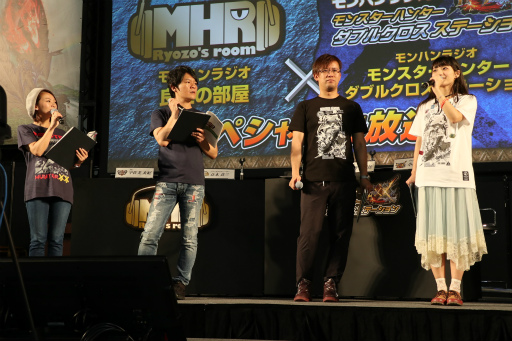 画像ギャラリー No.003のサムネイル画像 / 「モンスターハンター頂上大会2017《決勝大会》」が開催。「モンスターハンターダブルクロス」の最速ハンターがついに決定
