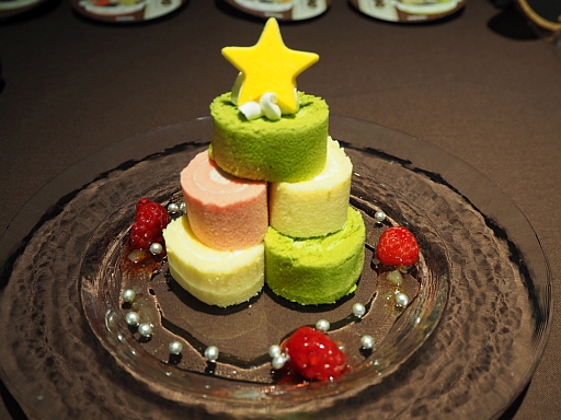 画像ギャラリー No.007のサムネイル画像 / 「ツキノ芸能プロダクション」の公式カフェ「『池袋月野亭』〜師走鍋本舗〜」をレポート。2020年11月までテーマの異なるカフェが楽しめる