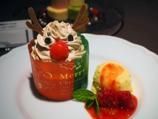 画像ギャラリー No.008のサムネイル画像 / 「ツキノ芸能プロダクション」の公式カフェ「『池袋月野亭』〜師走鍋本舗〜」をレポート。2020年11月までテーマの異なるカフェが楽しめる