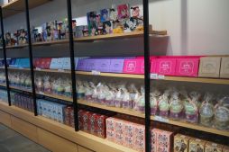 画像ギャラリー No.017のサムネイル画像 / 「TSUKIPRO SHOP in HARAJUKU」内覧会をレポート。スイーツイメージのかわいいグッズが盛りだくさん