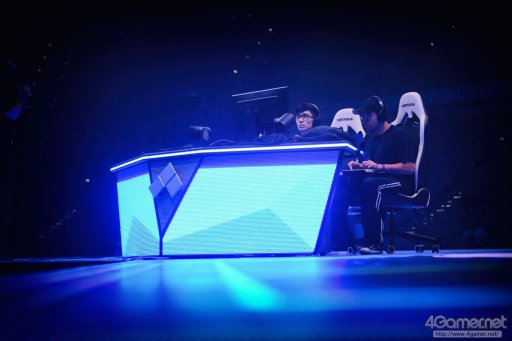 画像ギャラリー No.006のサムネイル画像 / ［EVO2017］「UMvC3」「BBCF」など5種目の優勝者が決定する最終日Twitterまとめ。4種目の優勝者が決定，「ストV」には日本人選手5名が出場