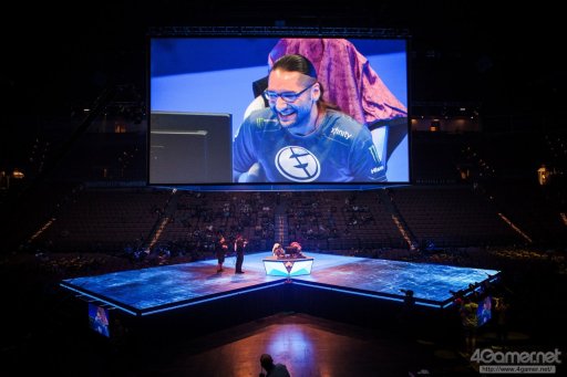 画像ギャラリー No.010のサムネイル画像 / ［EVO2017］「UMvC3」「BBCF」など5種目の優勝者が決定する最終日Twitterまとめ。4種目の優勝者が決定，「ストV」には日本人選手5名が出場