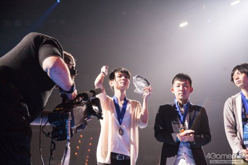 画像ギャラリー No.029のサムネイル画像 / ［EVO2017］「UMvC3」「BBCF」など5種目の優勝者が決定する最終日Twitterまとめ。4種目の優勝者が決定，「ストV」には日本人選手5名が出場