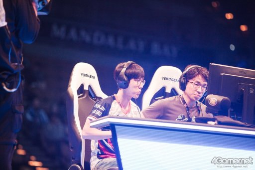 画像ギャラリー No.042のサムネイル画像 / ［EVO2017］「UMvC3」「BBCF」など5種目の優勝者が決定する最終日Twitterまとめ。4種目の優勝者が決定，「ストV」には日本人選手5名が出場