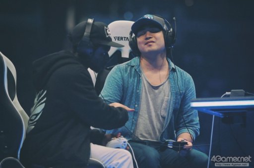 画像ギャラリー No.058のサムネイル画像 / ［EVO2017］「UMvC3」「BBCF」など5種目の優勝者が決定する最終日Twitterまとめ。4種目の優勝者が決定，「ストV」には日本人選手5名が出場