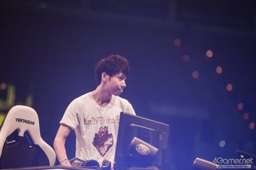 画像ギャラリー No.072のサムネイル画像 / ［EVO2017］「UMvC3」「BBCF」など5種目の優勝者が決定する最終日Twitterまとめ。4種目の優勝者が決定，「ストV」には日本人選手5名が出場
