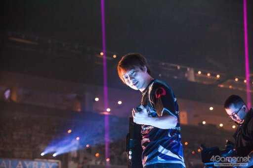 画像ギャラリー No.075のサムネイル画像 / ［EVO2017］「UMvC3」「BBCF」など5種目の優勝者が決定する最終日Twitterまとめ。4種目の優勝者が決定，「ストV」には日本人選手5名が出場