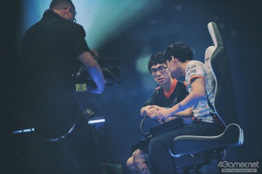 画像ギャラリー No.083のサムネイル画像 / ［EVO2017］「UMvC3」「BBCF」など5種目の優勝者が決定する最終日Twitterまとめ。4種目の優勝者が決定，「ストV」には日本人選手5名が出場