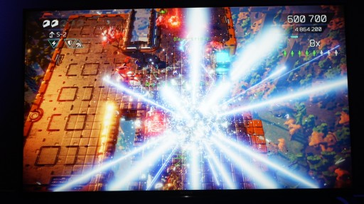 画像ギャラリー No.004のサムネイル画像 / 「RESOGUN」のHousemarqueが贈る新作「Nex Machina」プレイレポート。アーケードライクな楽しさはそのままに,新しい表現に挑んだ意欲作