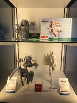 画像ギャラリー No.012のサムネイル画像 / マフィア梶田の二次元が来い！：第422回「ロックな聖櫃を巡るアニメ化のアズールレーン」