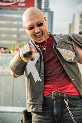画像ギャラリー No.008のサムネイル画像 / マフィア梶田の二次元が来い!:第366回「ゴホゴホと咳き込むゴルファーの世紀末名古屋コスプレサミット」