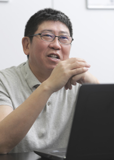 画像ギャラリー No.014のサムネイル画像 / 「New 電波人間のRPG」はプレイヤーとの対話によって常に進化していく作品となる。ジニアス・ソノリティ山名 学氏インタビュー