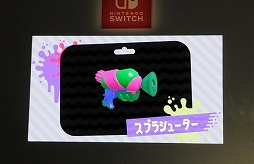 画像ギャラリー No.004のサムネイル画像 / 「Splatoon2」のステージイベント「イカ研究所 新イカ発見報告会」をレポート。流行や新ブキなど,前作から2年後の“イカ達”の生態が明かされる