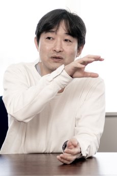 画像ギャラリー No.017のサムネイル画像 / 「ゼノサーガ」の紆余曲折が「ゼノブレイド」を生んだ――不定期連載「原田が斬る!」,第7回はゼノシリーズ総監督の高橋哲哉氏にモノリスソフトの今を聞いた
